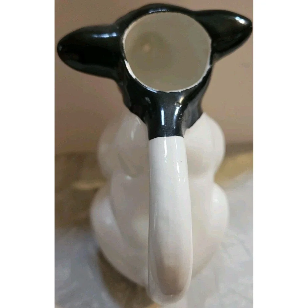 Vtg Holstein Cow Sugar & Creamer Set w/ Lid Made in Taiwan Wisconsin Souvenir